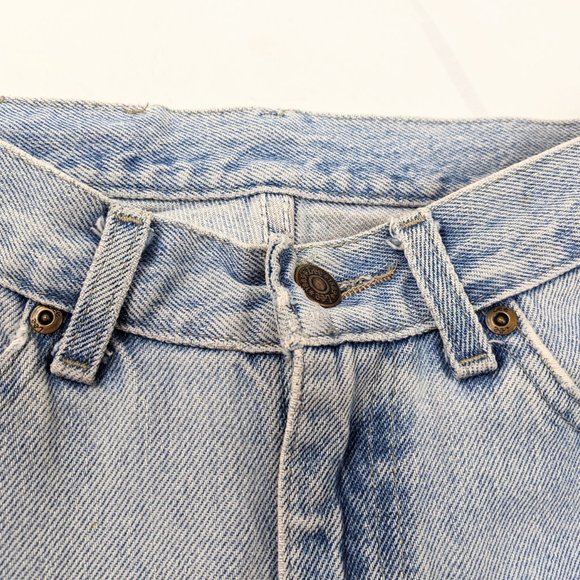 Lee 80s-90s Light Wash Slightly Distressed Jeans - Picture 5 of 8